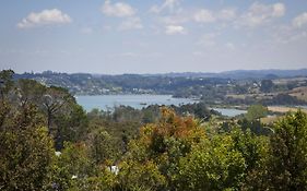 Takatu Lodge And Vineyard